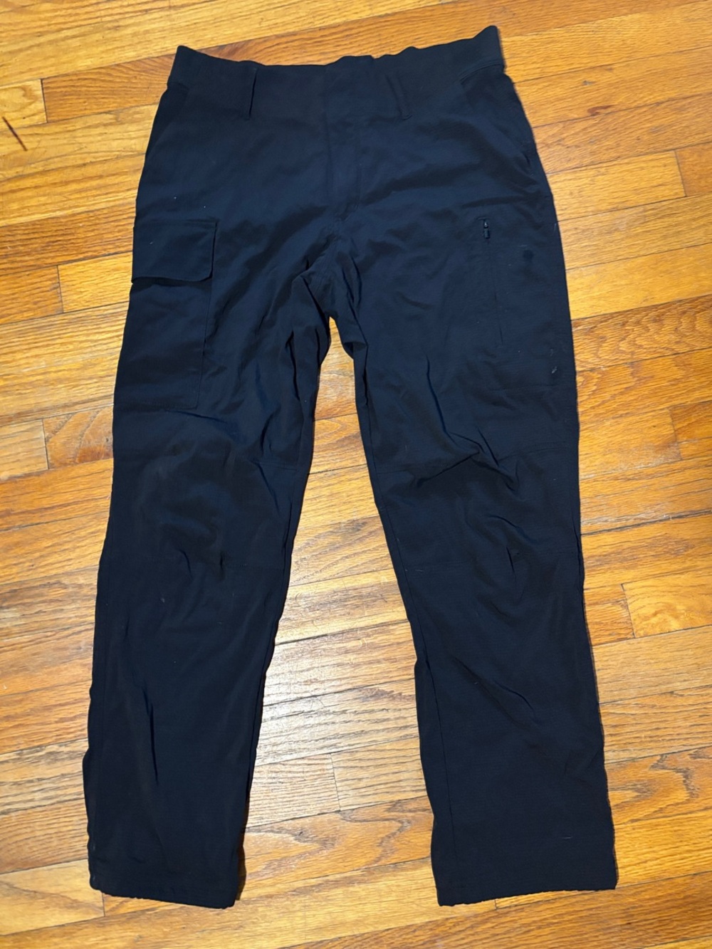 Athleta Black Women's tech Pants with Cargo Pocket - Picture 1 of 9